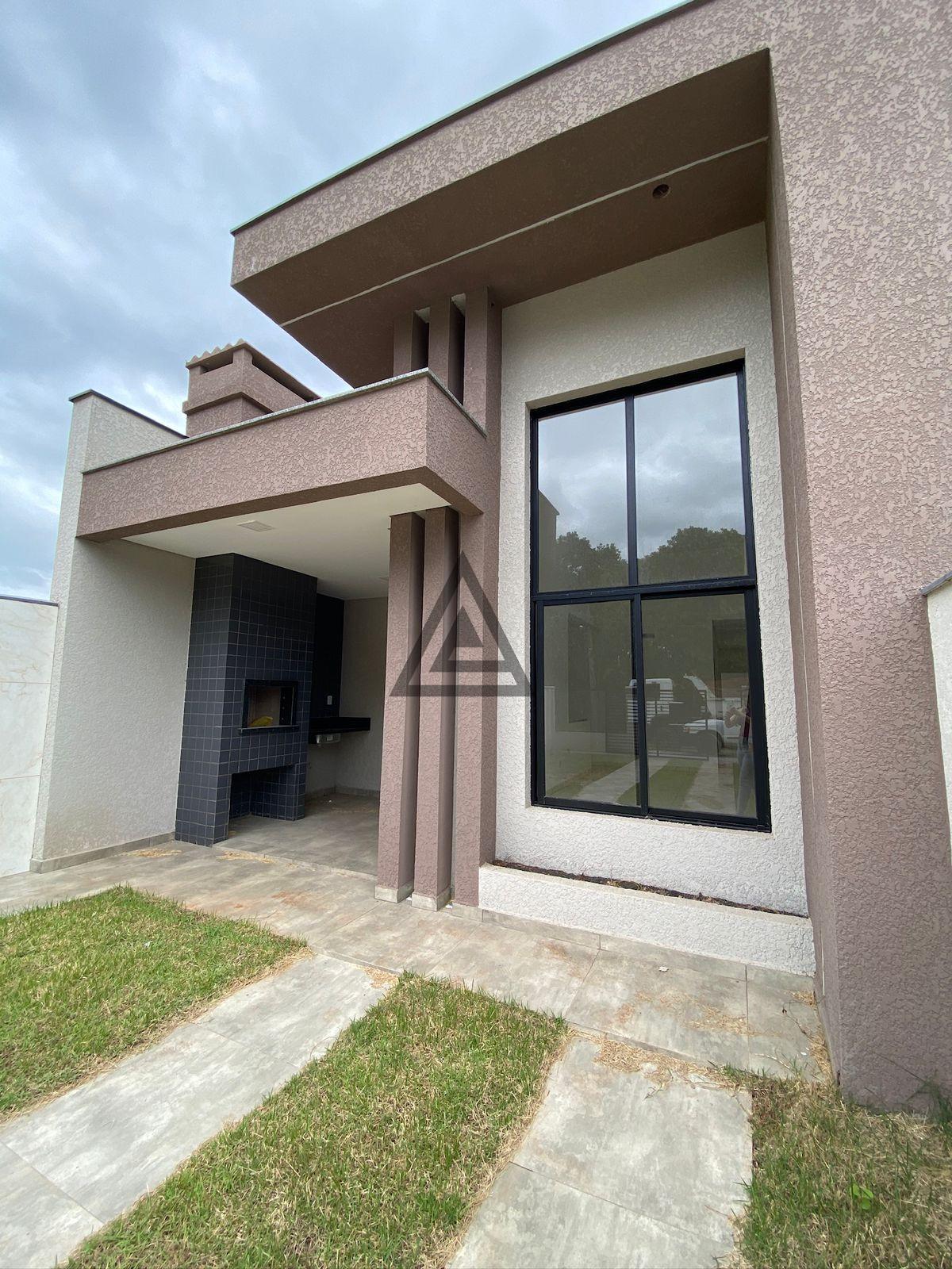 CASA COM 03 DORMITÓRIOS E PISCINA NO BALNEÁRIO VOLTA AO MUNDO EM ITAPOÁ SC!!!